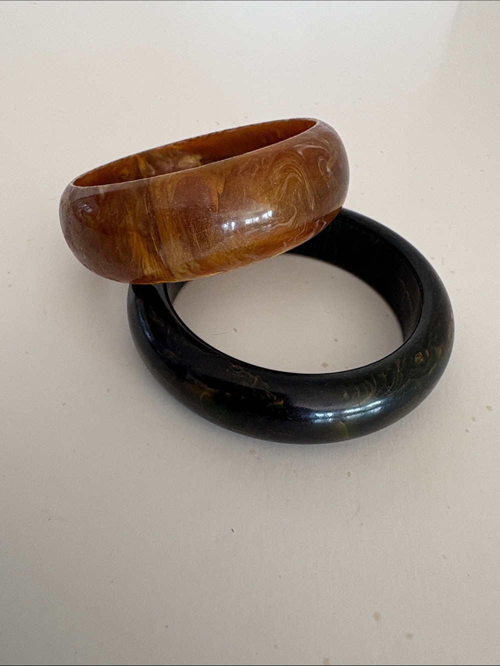 Vintage Bakelite Bangle Bracelets Set of 2